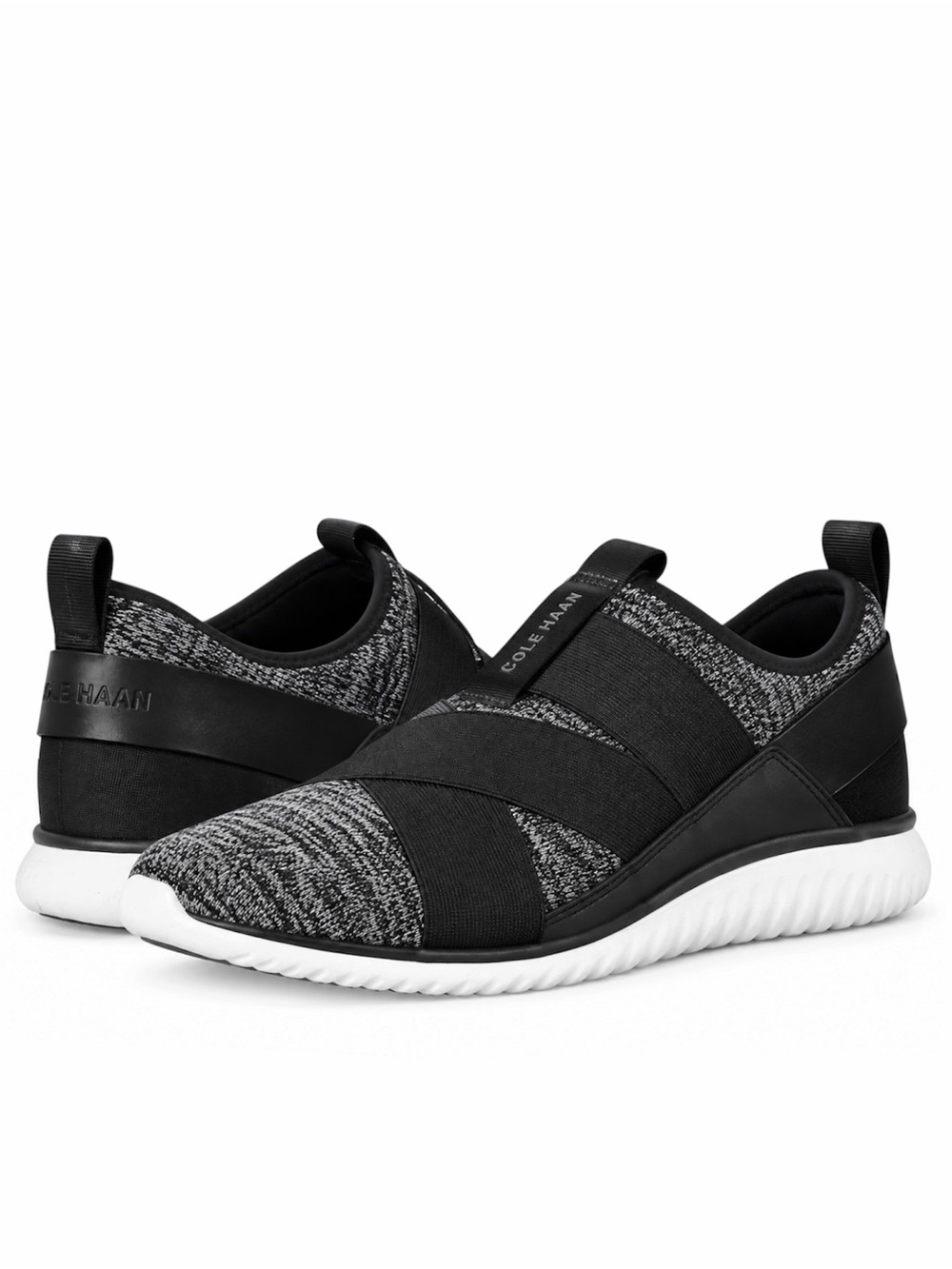 COLE HAAN STUDIOGRAND KNIT TRAINERS IN BLACK/WHITE - BNIB